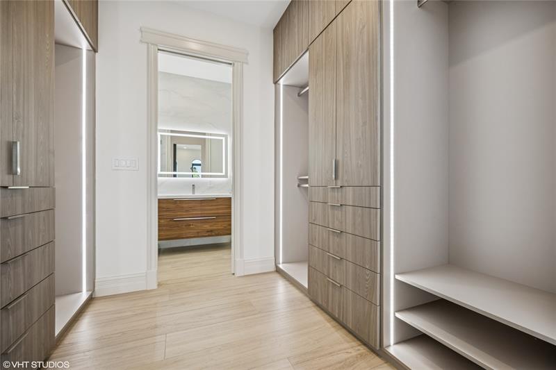 Image 31 of 68 For 5740 21st Rd