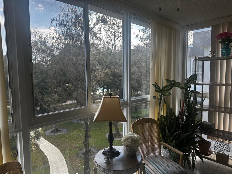 Image 9 of 15 For 4898 29th Ct  409