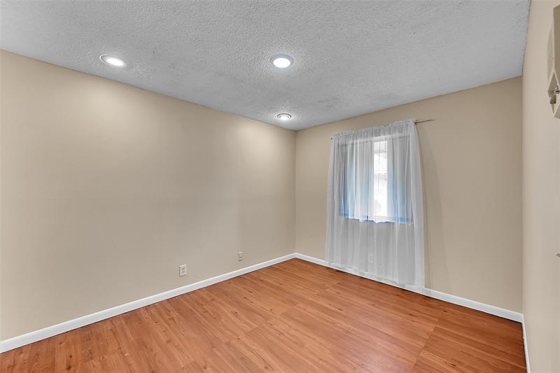 Image 11 of 59 For 8899 47th Dr