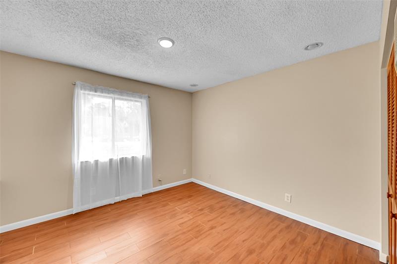 Image 12 of 59 For 8899 47th Dr
