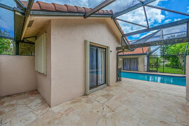 Image 39 of 59 For 8899 47th Dr