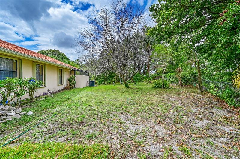 Image 45 of 59 For 8899 47th Dr