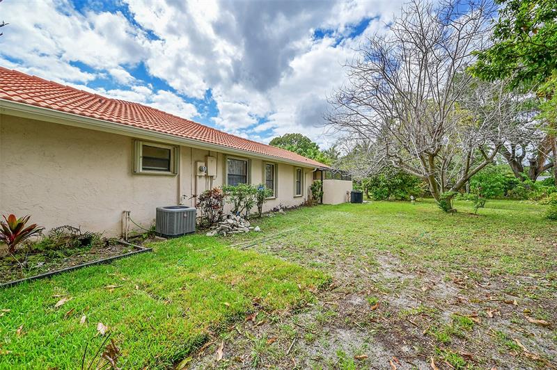 Image 46 of 59 For 8899 47th Dr
