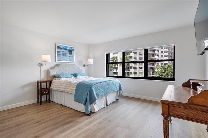 Image 12 of 25 For 5000 Ocean Blvd  306