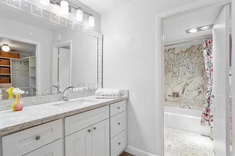 Image 13 of 25 For 5000 Ocean Blvd  306