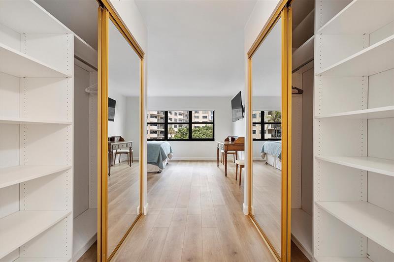 Image 14 of 25 For 5000 Ocean Blvd  306