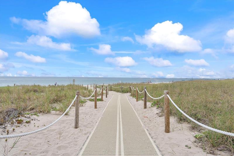 Image 20 of 25 For 5000 Ocean Blvd  306