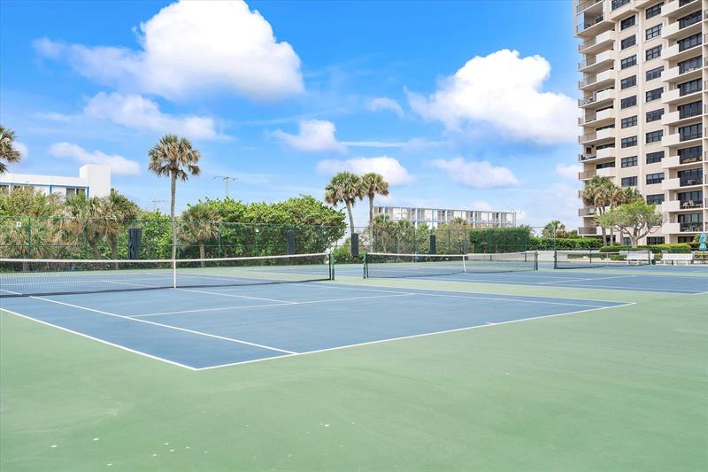 Image 23 of 25 For 5000 Ocean Blvd  306