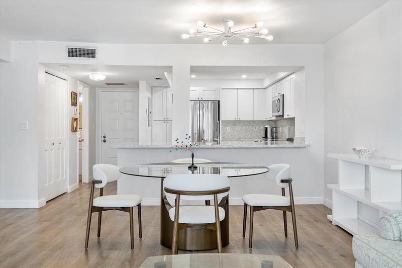 Image 7 of 25 For 5000 Ocean Blvd  306