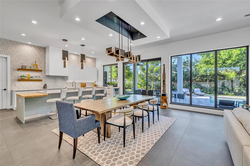 Image 21 of 58 For 419 22nd Street