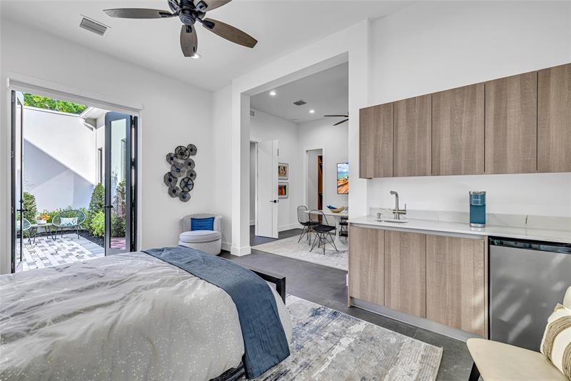 Image 30 of 58 For 419 22nd Street