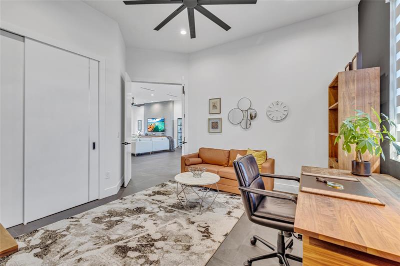 Image 36 of 58 For 419 22nd Street