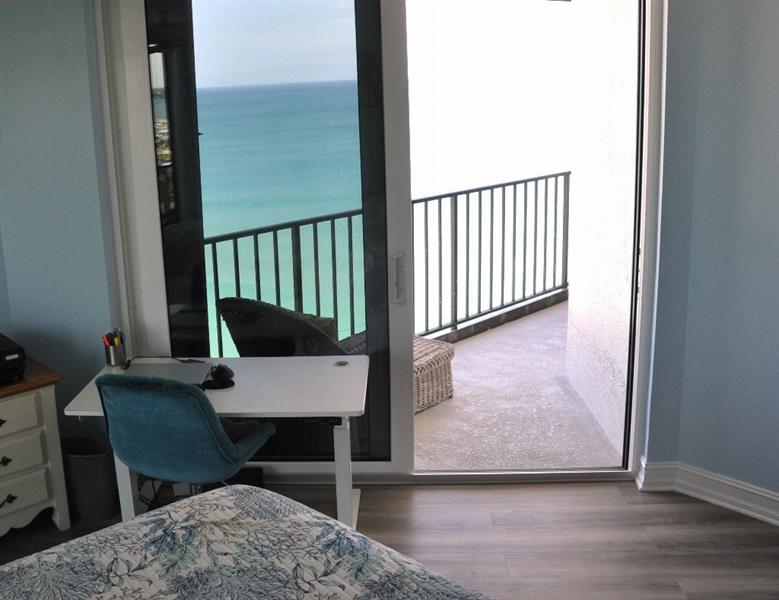 Image 25 of 50 For 9650 Ocean Dr  1901