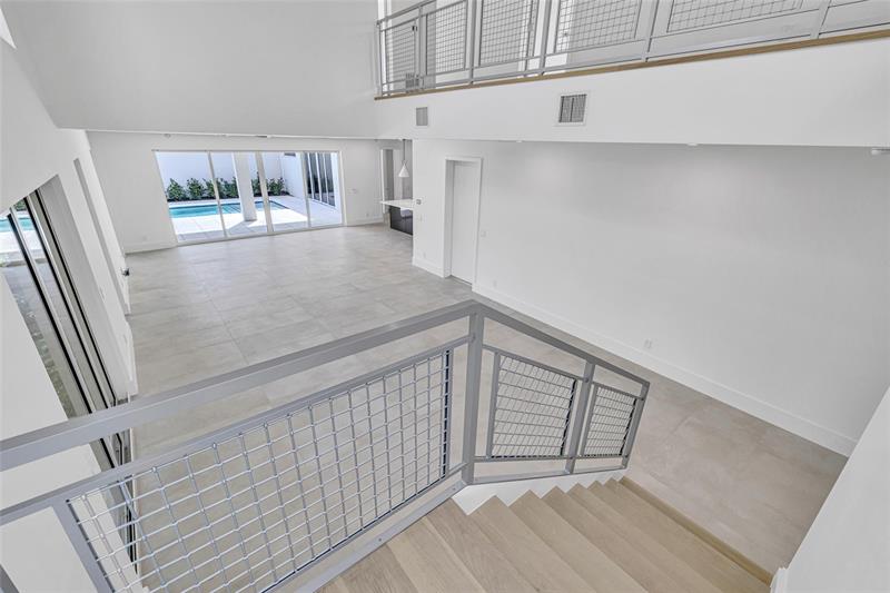 Image 25 of 63 For 1504 6th Ct  