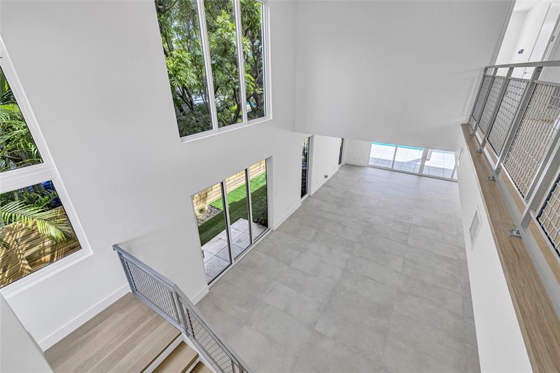 Image 27 of 63 For 1504 6th Ct  