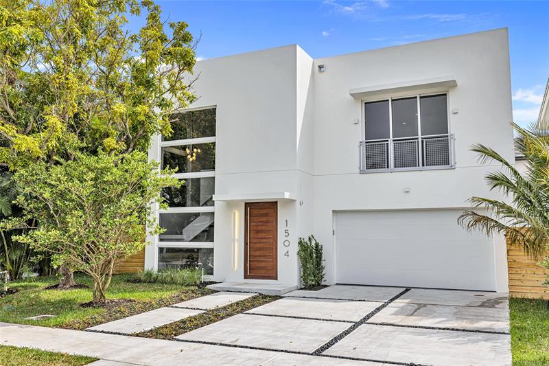 Image 3 of 63 For 1504 6th Ct  