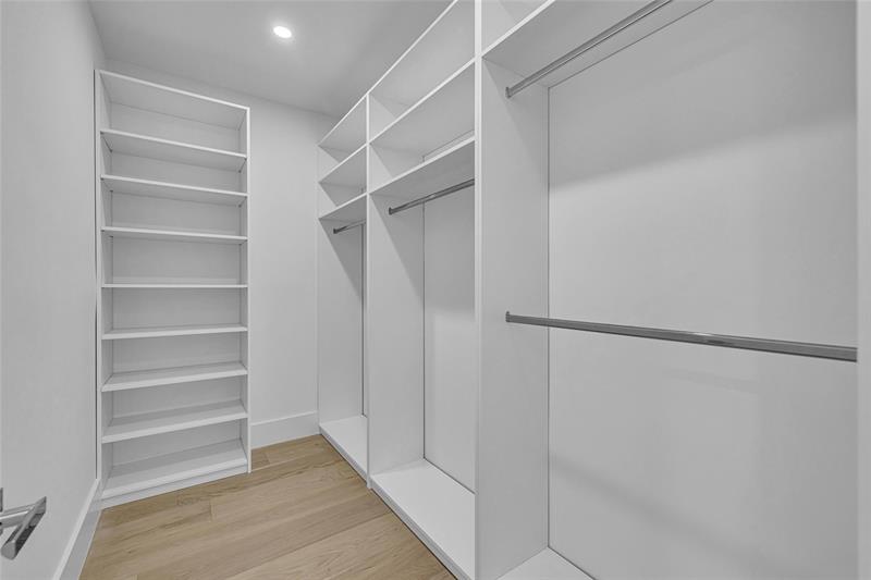 Image 44 of 63 For 1504 6th Ct  