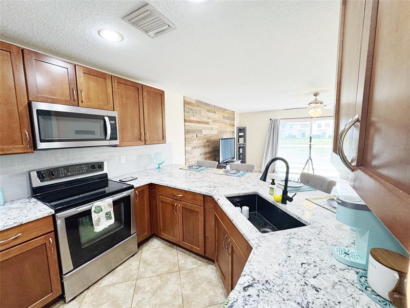 Image 10 of 46 For 22205 Majestic Woods Way