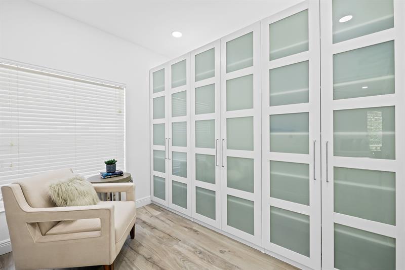 Image 35 of 47 For 8618 Sawpine Rd