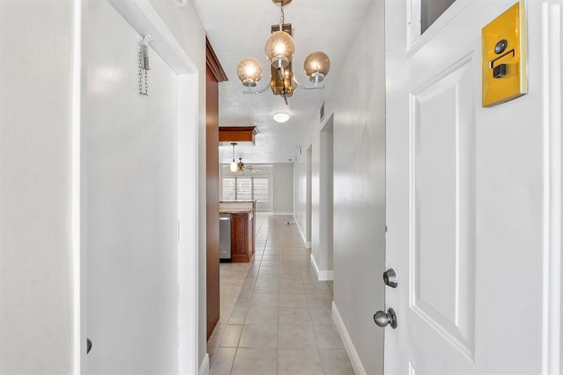 Image 20 of 41 For 18771 Stewart Cir  3