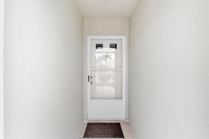 Image 33 of 41 For 18771 Stewart Cir  3