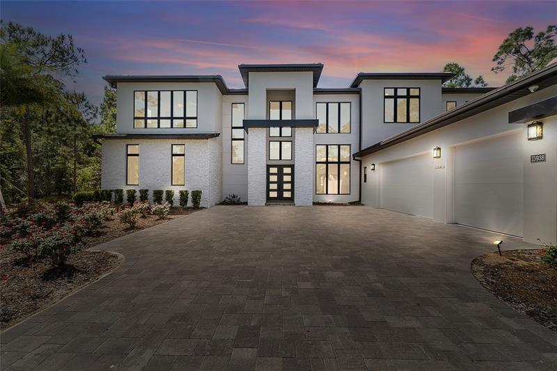 Image 3 of 67 For 15938 Pendio Dr