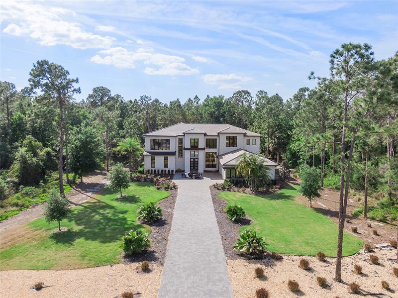 Image 60 of 67 For 15938 Pendio Dr