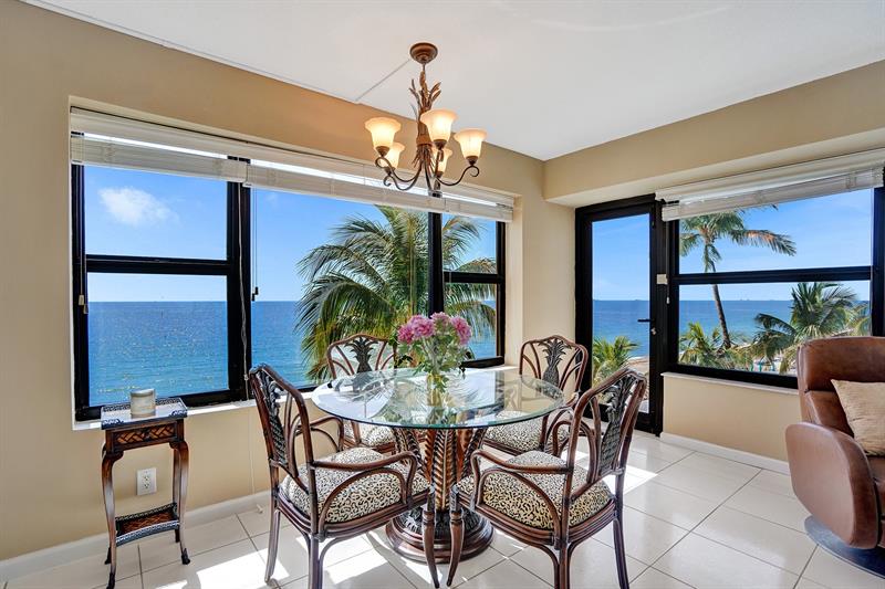 Image 2 of 33 For 3800 Galt Ocean Dr  406