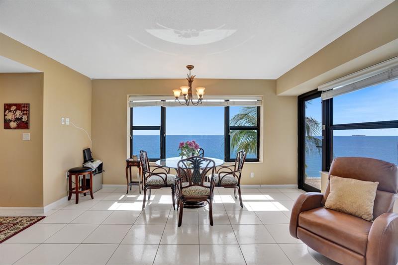 Image 3 of 33 For 3800 Galt Ocean Dr  406