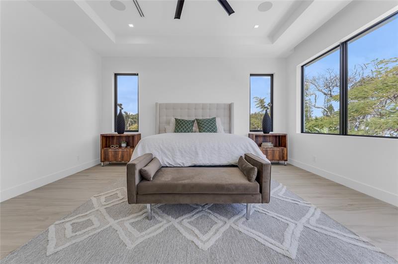 Image 21 of 61 For 235 11th Street