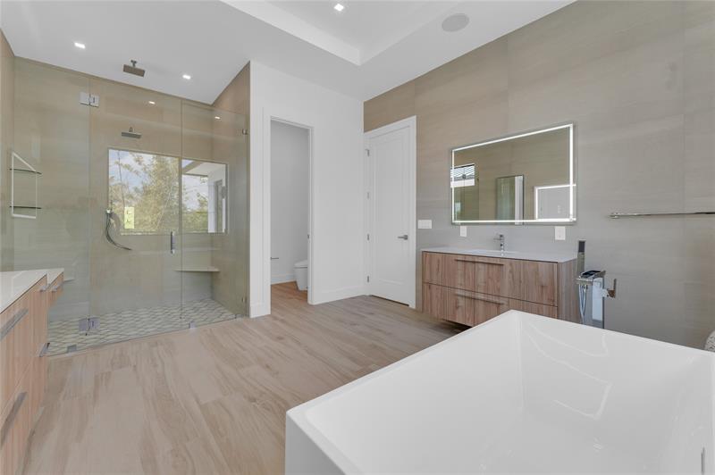 Image 24 of 61 For 235 11th Street