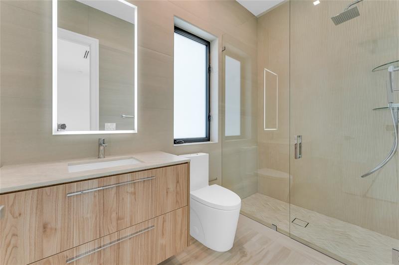 Image 30 of 61 For 235 11th Street