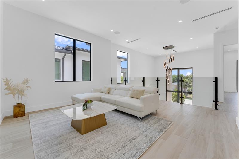 Image 32 of 61 For 235 11th Street