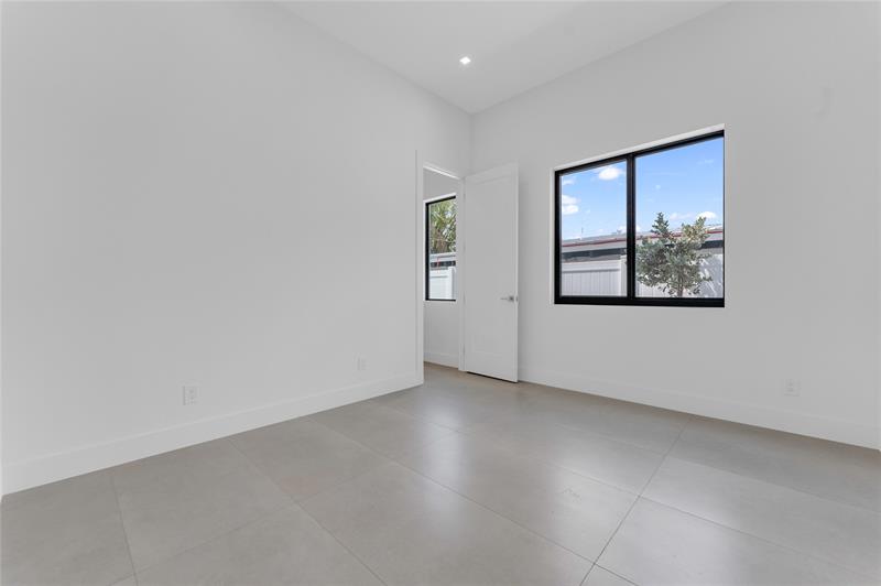 Image 34 of 61 For 235 11th Street
