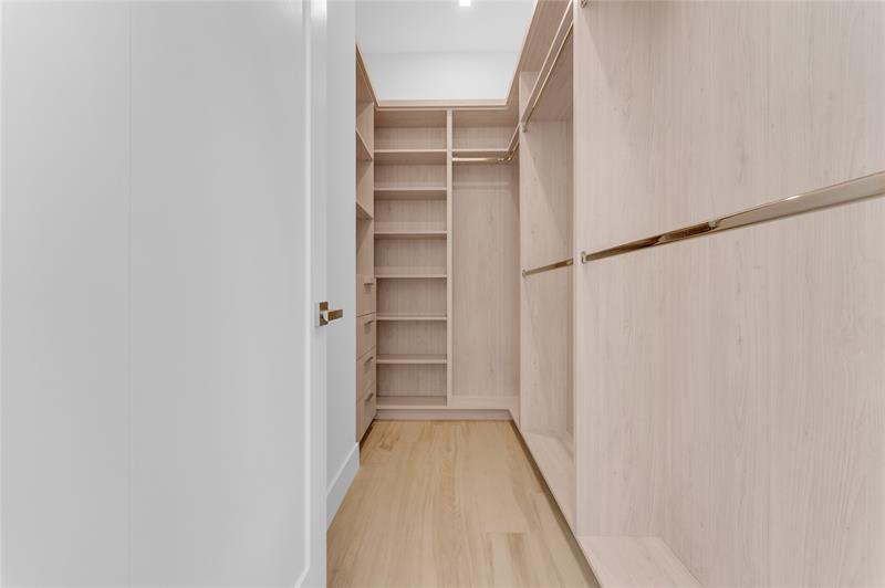 Image 39 of 61 For 235 11th Street