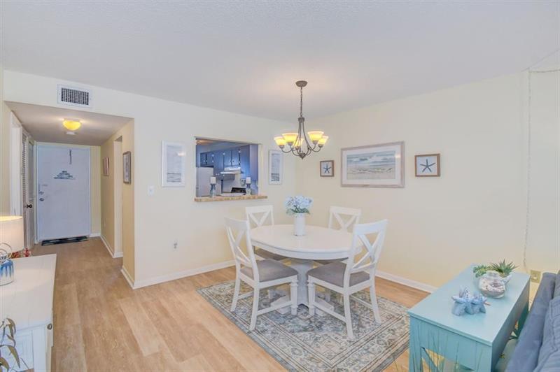 Image 13 of 23 For 9940 Ocean Dr  505