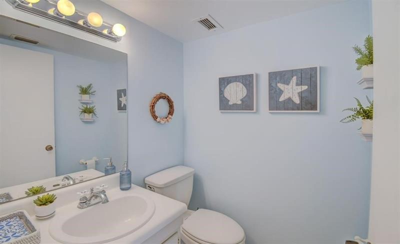 Image 15 of 23 For 9940 Ocean Dr  505