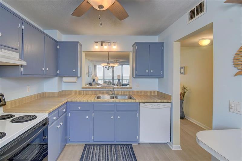 Image 16 of 23 For 9940 Ocean Dr  505