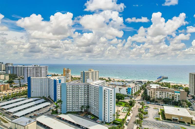 Image 18 of 37 For 201 Ocean Blvd  801