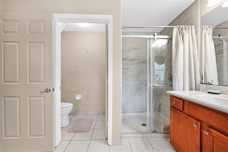 Image 29 of 59 For 11729 Rock Lake Ter