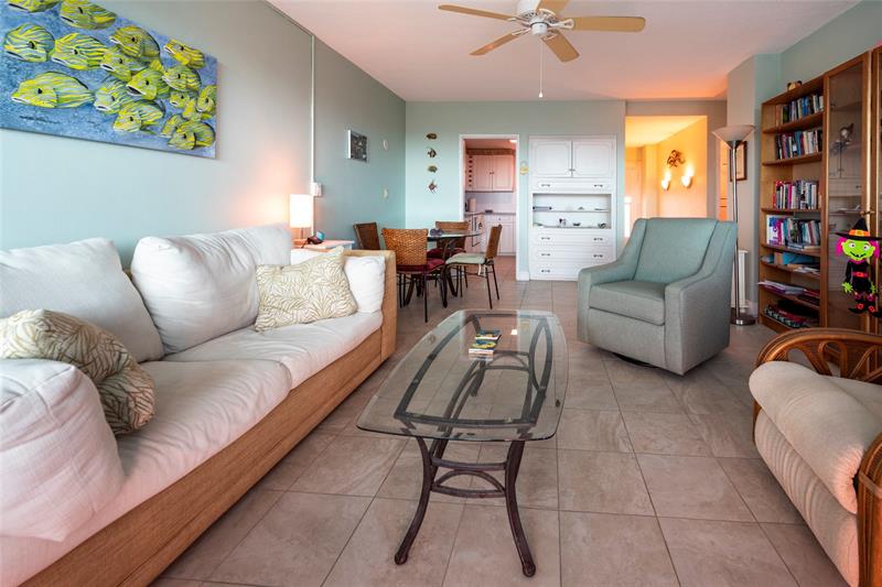 Image 10 of 30 For 2840 Ocean Blvd  407