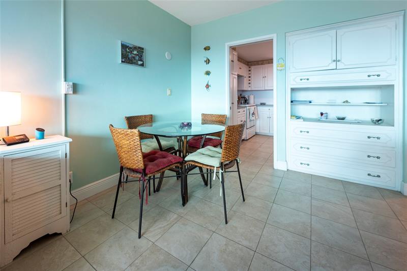 Image 14 of 30 For 2840 Ocean Blvd  407