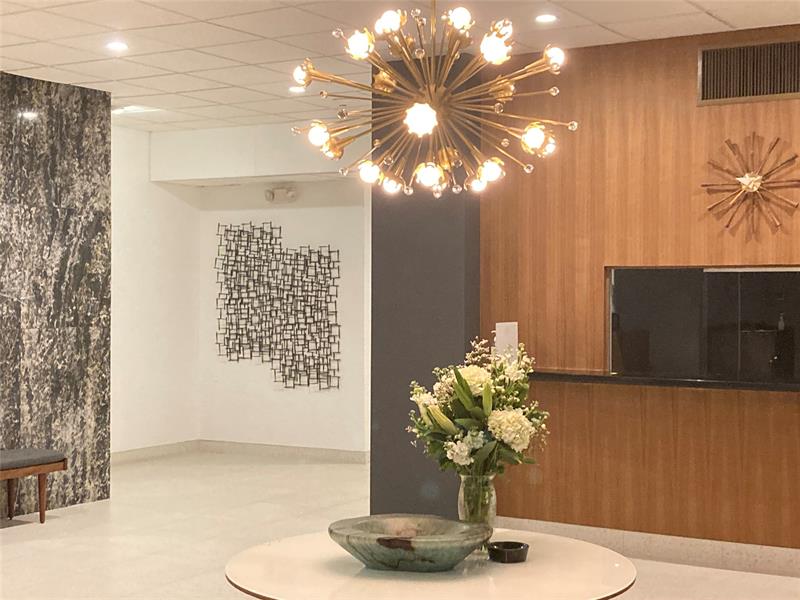 Image 5 of 30 For 2840 Ocean Blvd  407