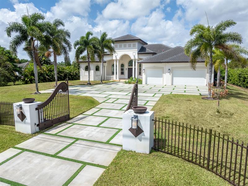 Image 3 of 54 For 5941 185th Way