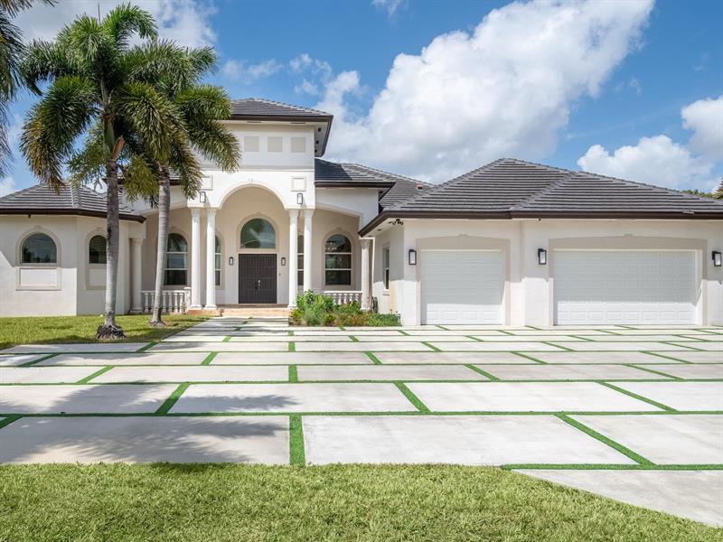 Image 4 of 54 For 5941 185th Way