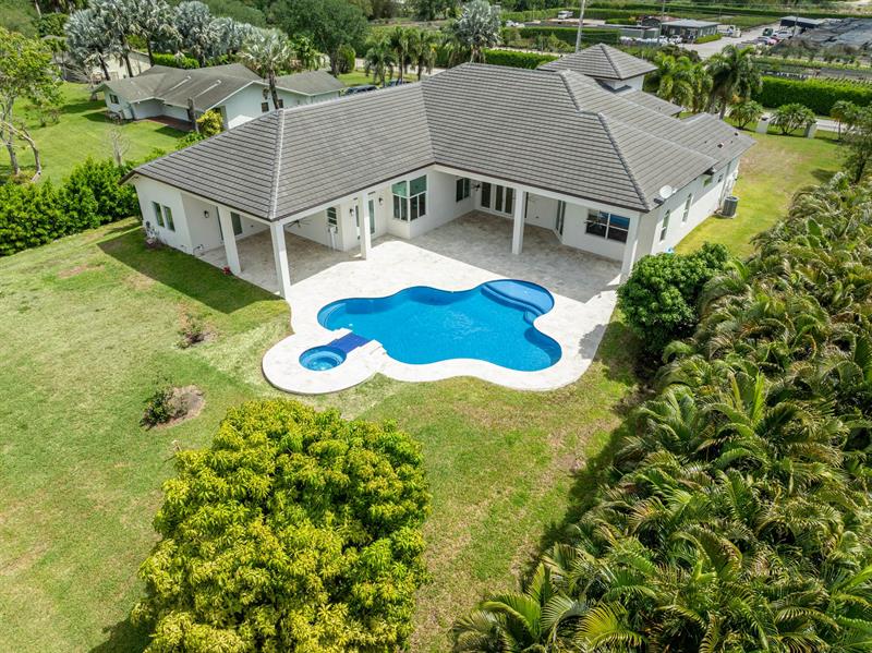 Image 6 of 54 For 5941 185th Way