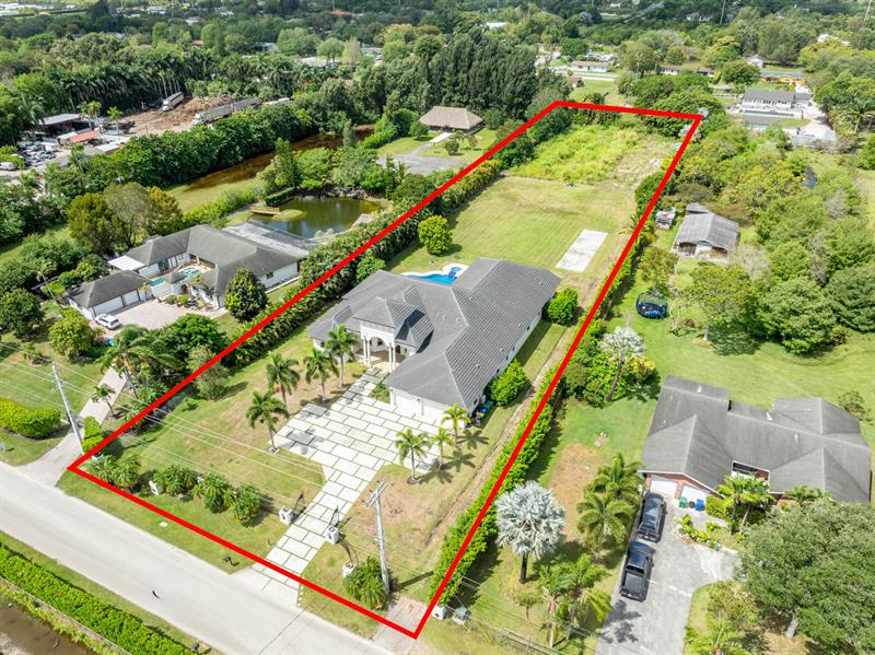 Image 7 of 54 For 5941 185th Way