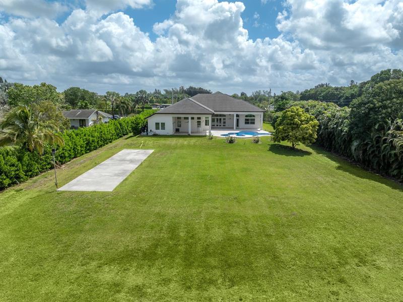 Image 8 of 54 For 5941 185th Way
