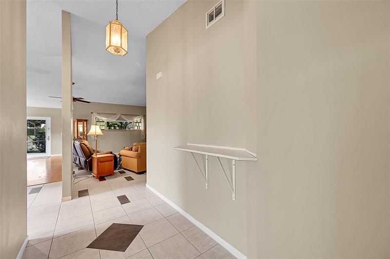 Image 10 of 65 For 8618 Jared Way