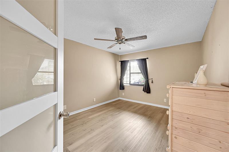 Image 22 of 65 For 8618 Jared Way